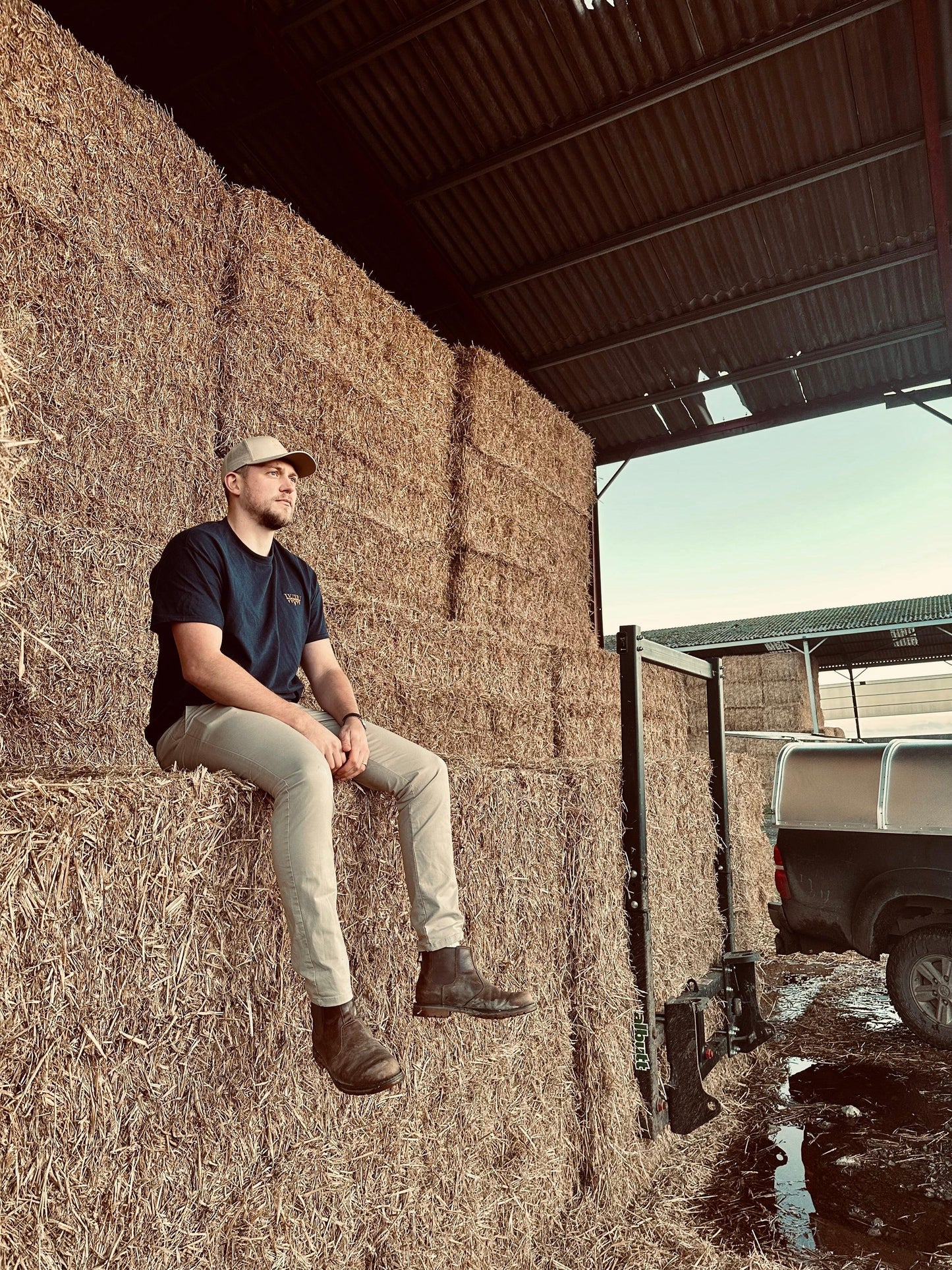 WanderWest Coastal Trail Tee – Navy - WanderWest