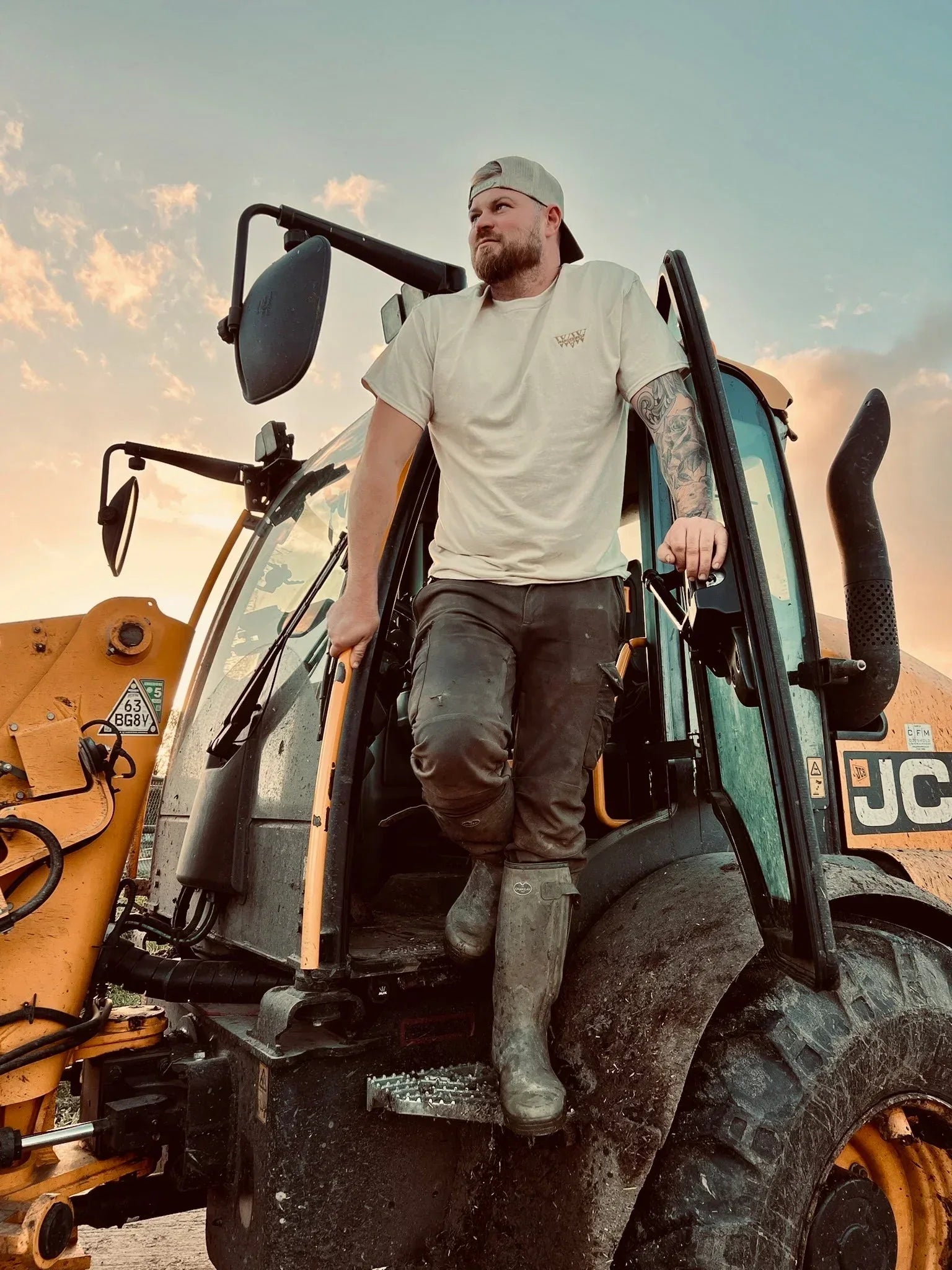 WanderWest Desert Dune Tee – Sand - WanderWest