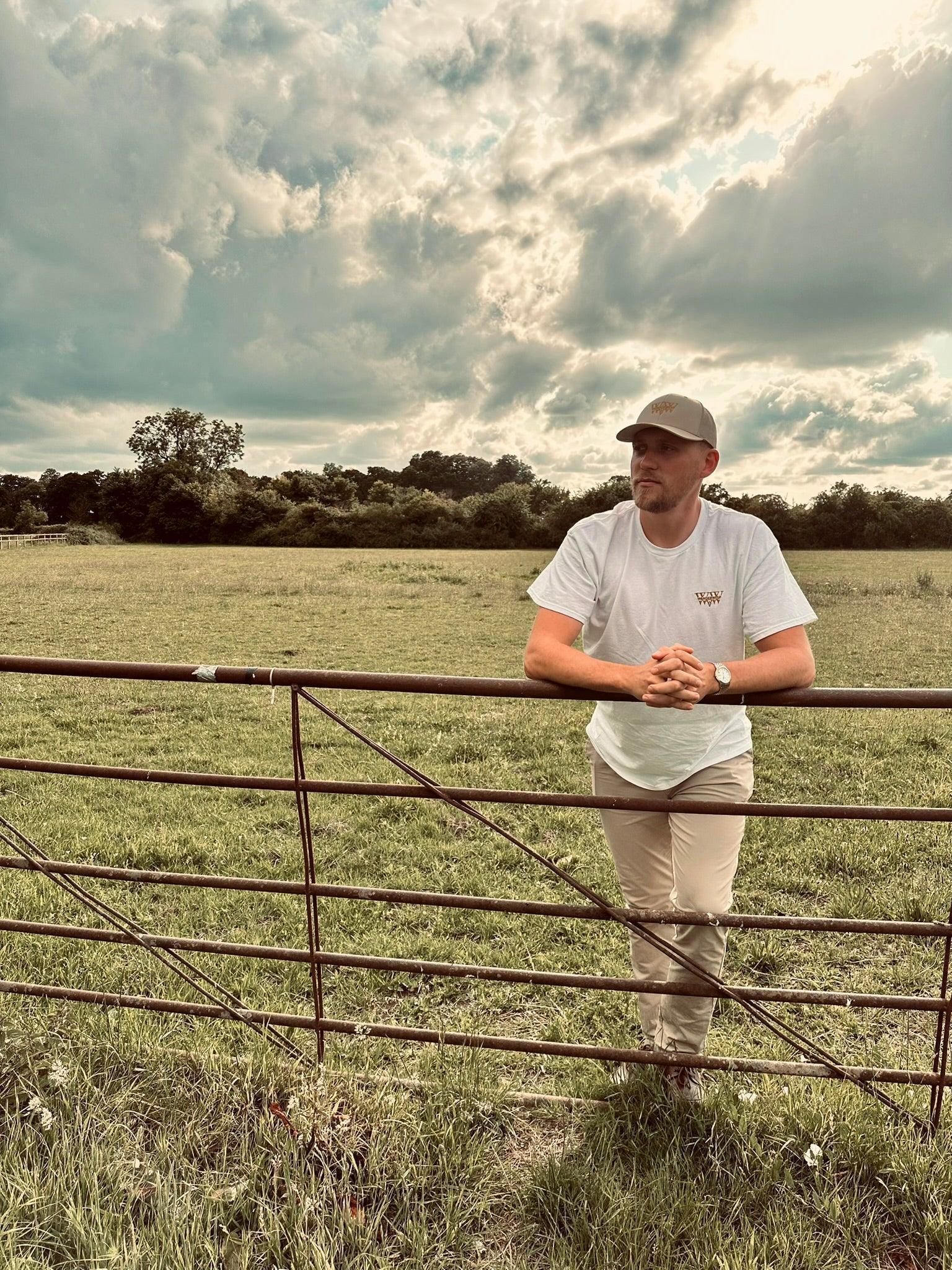 WanderWest Saddleback Trucker – Khaki - WanderWest